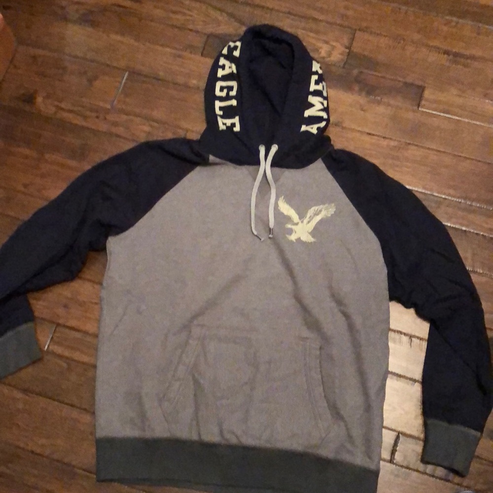 American Eagle hoodie- size XL